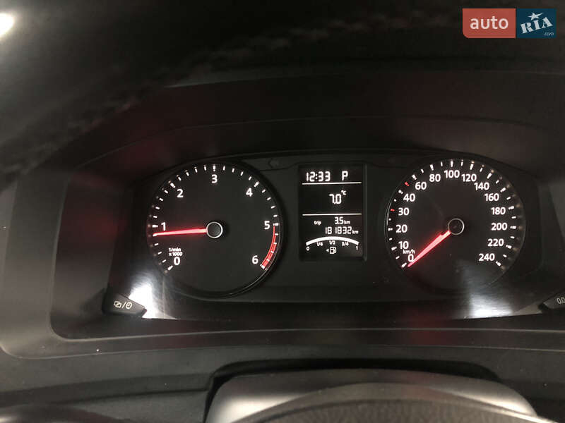 Вантажний фургон Volkswagen Transporter 2015 в Житомирі фото 10 Вантажний фургон Volkswagen Transporter 2015 в Житомирі