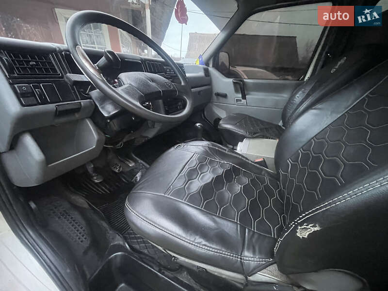 Мінівен Volkswagen Transporter 1994 в Турці