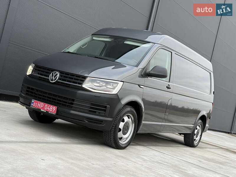 Вантажний фургон Volkswagen Transporter 2018 в Броварах