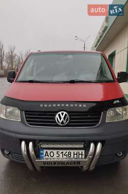 Минивэн Volkswagen Transporter 2006 в Черновцах