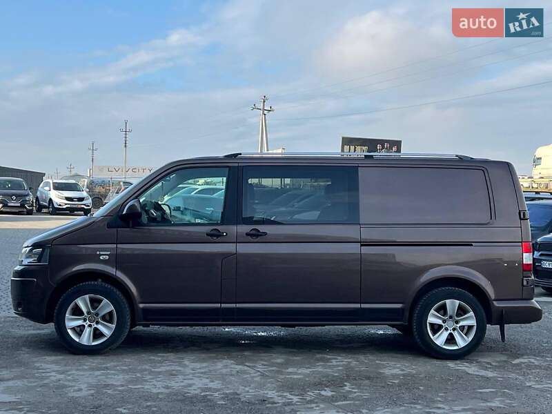 Минивэн Volkswagen Transporter 2014 в Львове