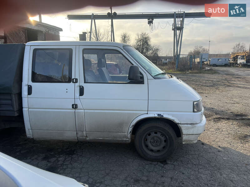 Грузопассажирский фургон Volkswagen Transporter 1994 в Ровно фото 5 Грузопассажирский фургон Volkswagen Transporter 1994 в Ровно