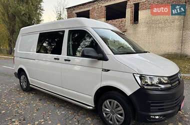 Грузовой фургон Volkswagen Transporter 2018 в Корце