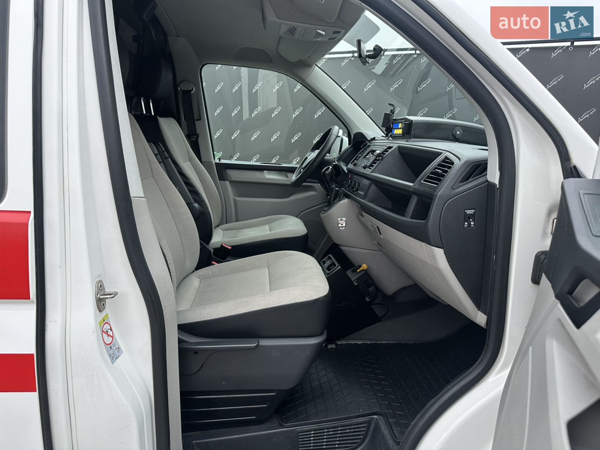 2017 Volkswagen Transporter - мініатюра 19