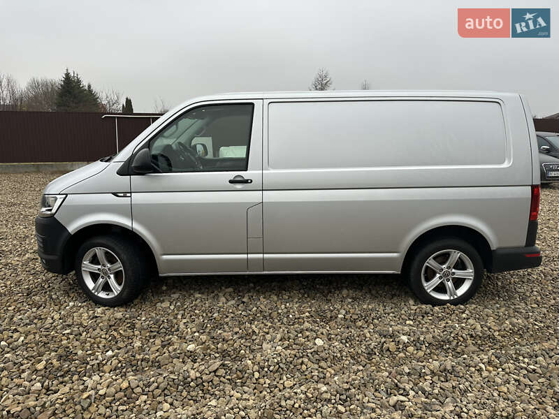 Вантажний фургон Volkswagen Transporter 2019 в Львові