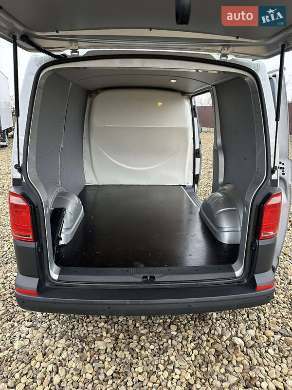 Вантажний фургон Volkswagen Transporter 2019 в Львові