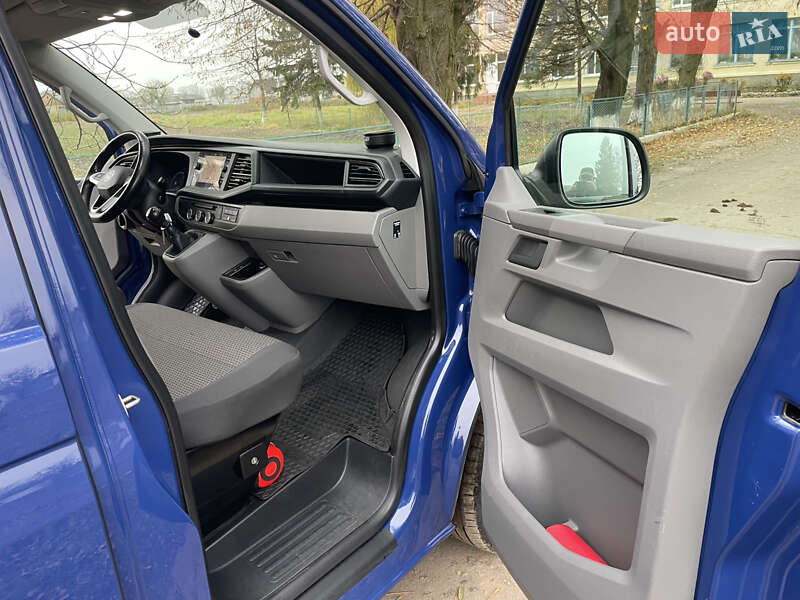 Грузовой фургон Volkswagen Transporter 2021 в Дубно