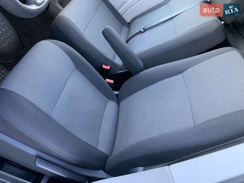 Вантажний фургон Volkswagen Transporter 2019 в Києві фото 43 Вантажний фургон Volkswagen Transporter 2019 в Києві