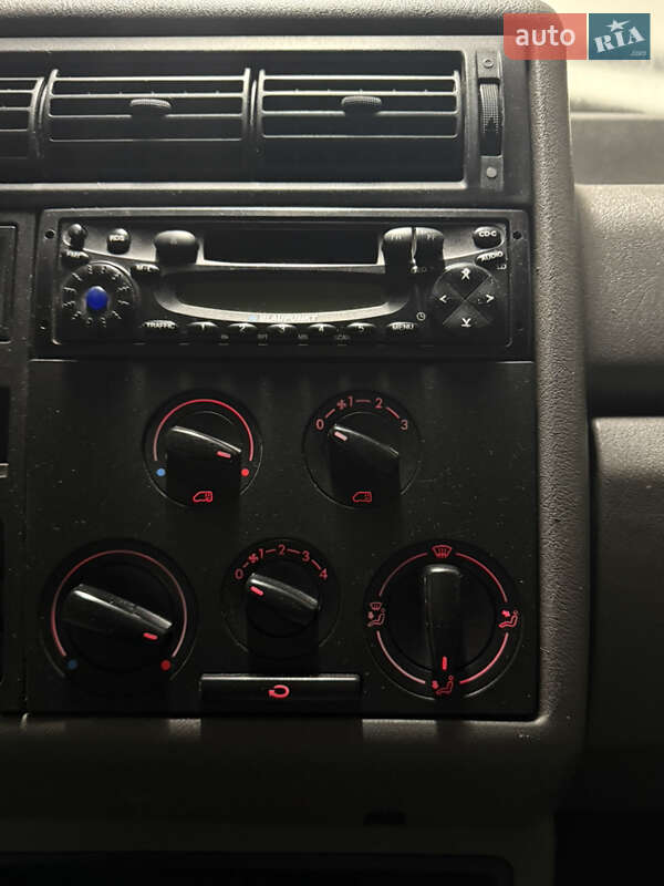 Мінівен Volkswagen Transporter 2002 в Львові