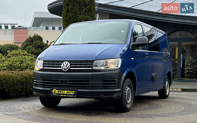 Грузопассажирский фургон Volkswagen Transporter 2017 в Львове