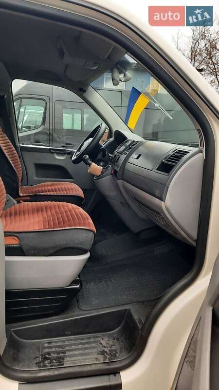 Минивэн Volkswagen Transporter 2009 в Киеве фото 6 Минивэн Volkswagen Transporter 2009 в Киеве