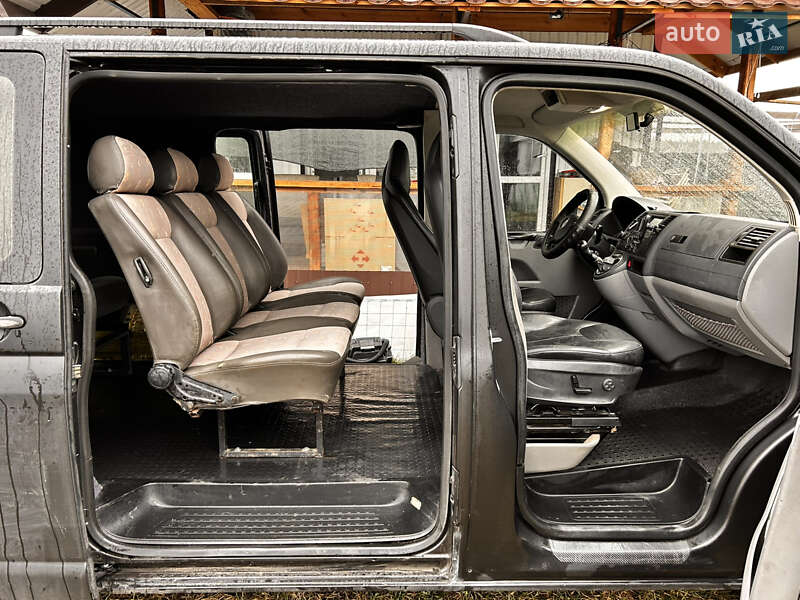 Минивэн Volkswagen Transporter 2007 в Михайловке-Рубежовке