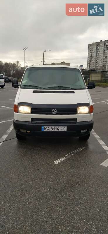 Минивэн Volkswagen Transporter 2000 в Киеве