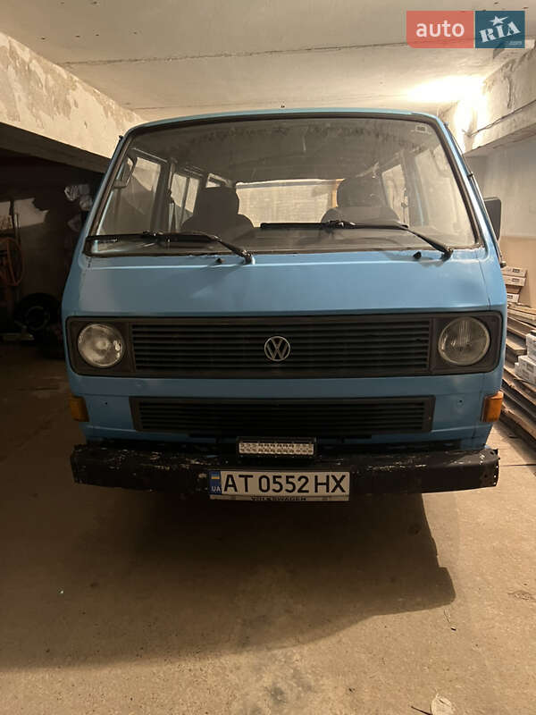 Минивэн Volkswagen Transporter 1982 в Ивано-Франковске