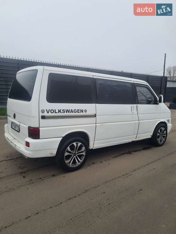 Минивэн Volkswagen Transporter 2000 в Черкассах