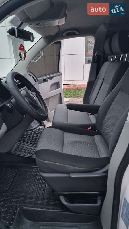 Грузовой фургон Volkswagen Transporter 2014 в Кропивницком