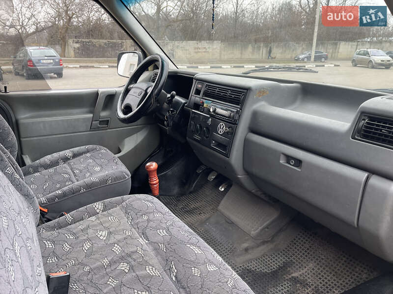 Минивэн Volkswagen Transporter 1996 в Харькове