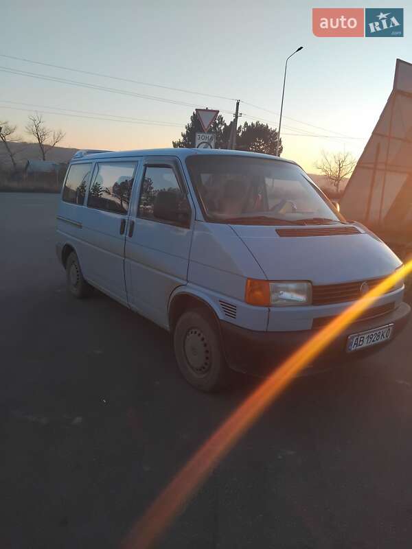 Минивэн Volkswagen Transporter 1997 в Ямполе