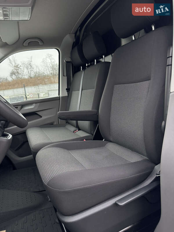 Вантажний фургон Volkswagen Transporter 2023 в Києві фото 32 Вантажний фургон Volkswagen Transporter 2023 в Києві