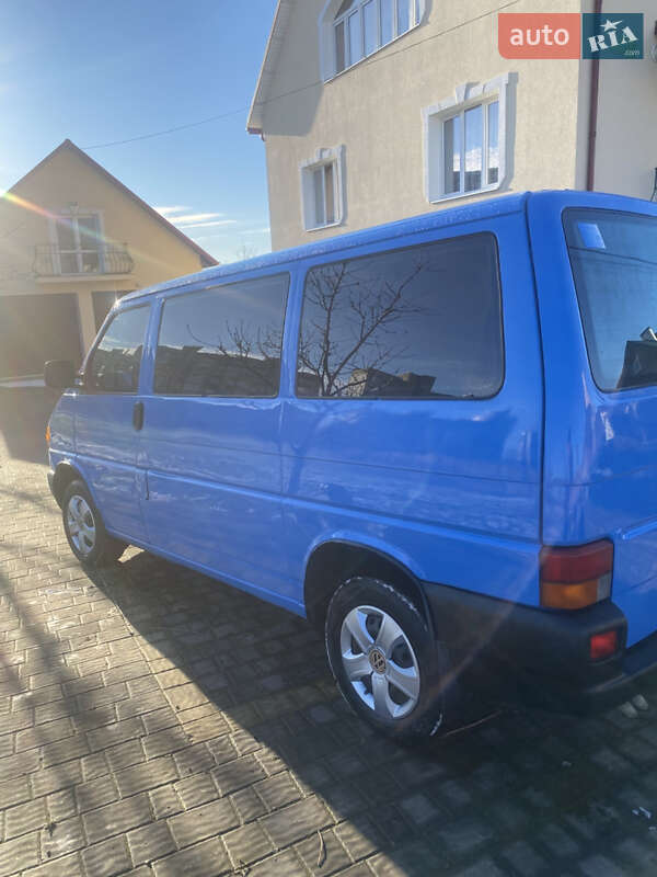 Минивэн Volkswagen Transporter 1995 в Стебнику