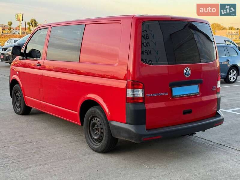 Минивэн Volkswagen Transporter 2014 в Киеве