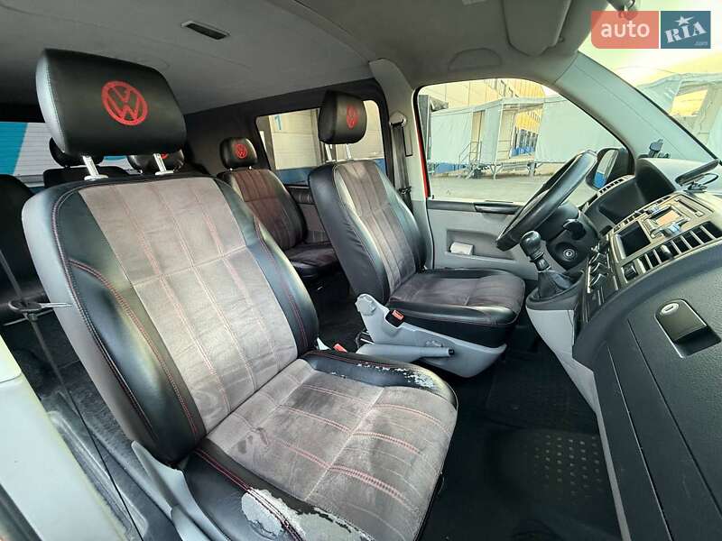 Минивэн Volkswagen Transporter 2014 в Киеве