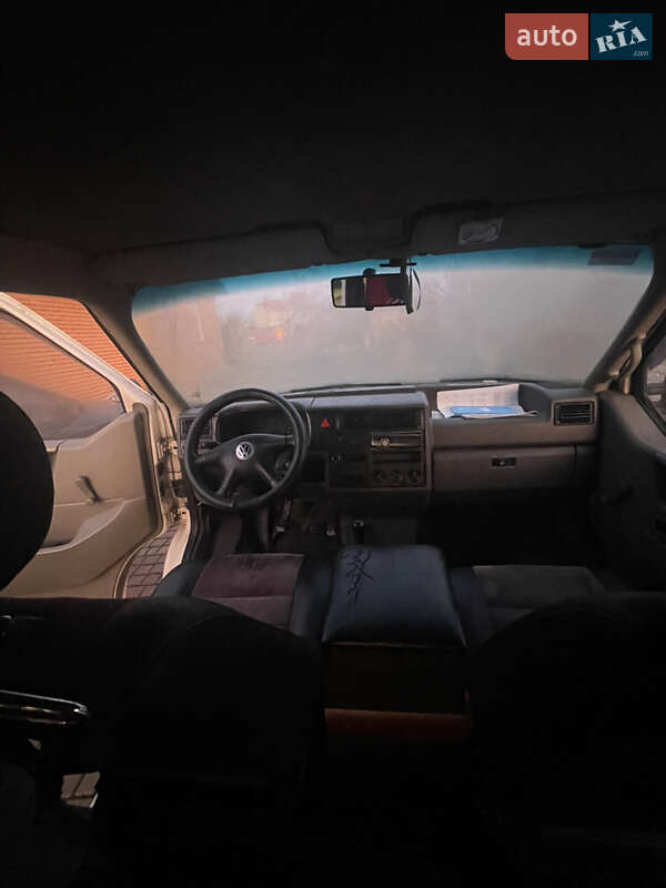 Минивэн Volkswagen Transporter 1998 в Рожище