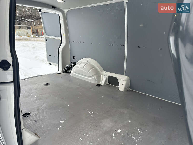 Вантажний фургон Volkswagen Transporter 2020 в Києві