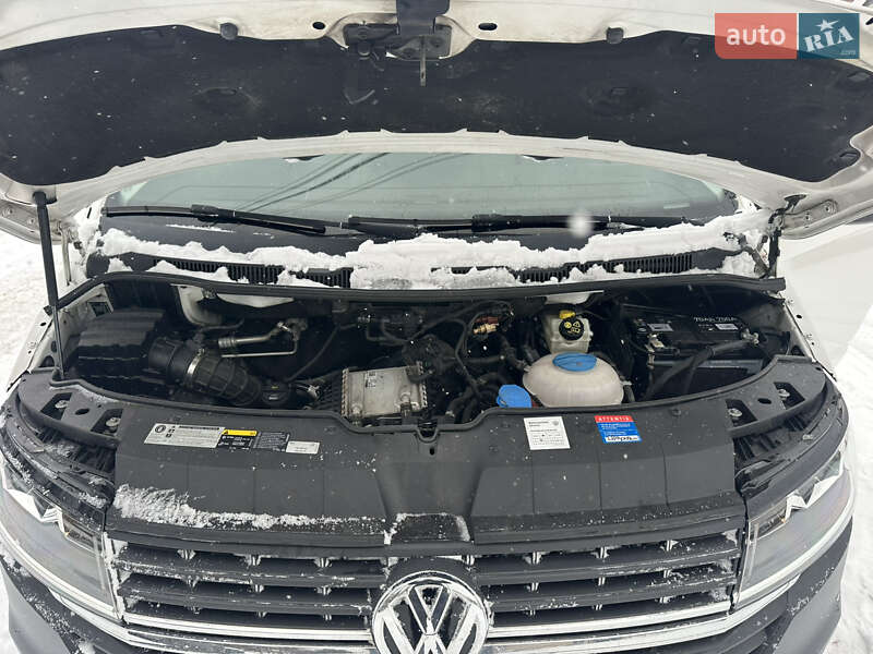 Вантажний фургон Volkswagen Transporter 2020 в Києві