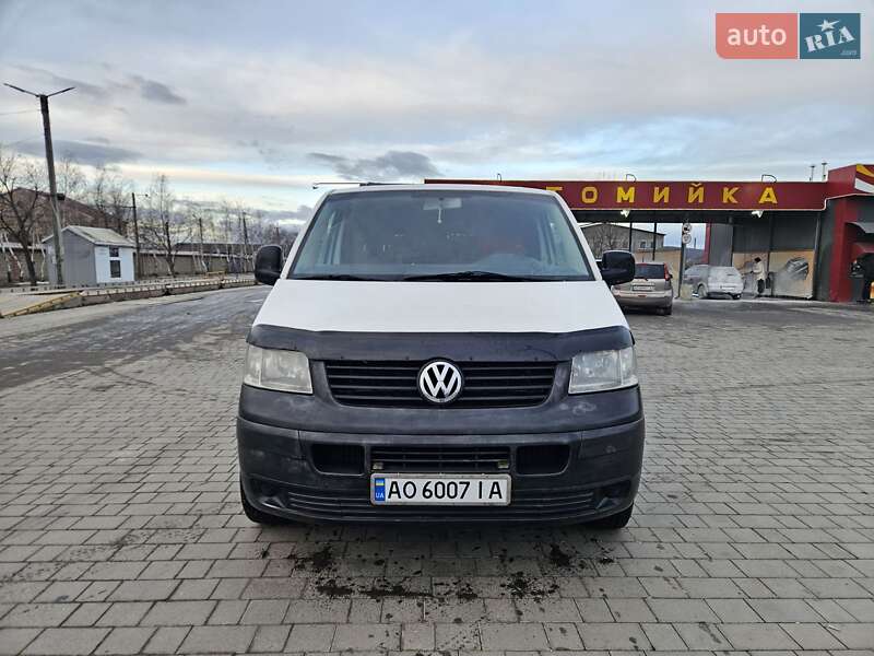 Мінівен Volkswagen Transporter 2003 в Береговому