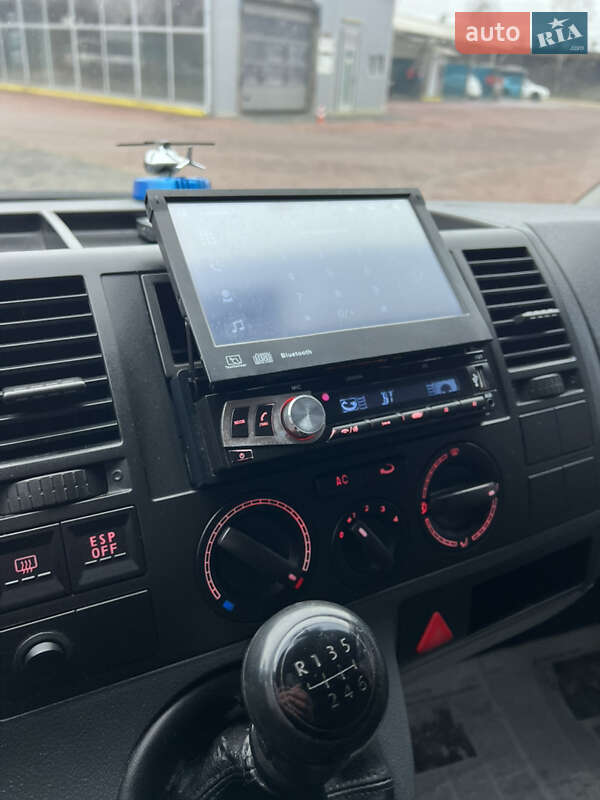 Минивэн Volkswagen Transporter 2007 в Ровно