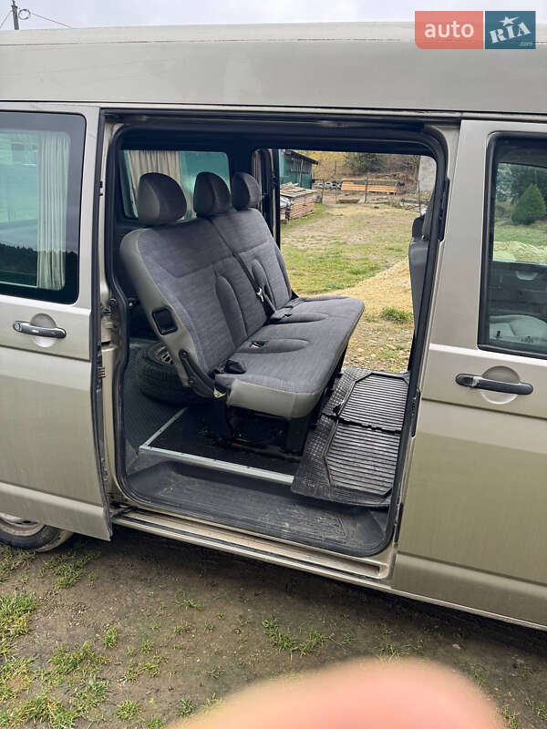 Минивэн Volkswagen Transporter 2005 в Турке