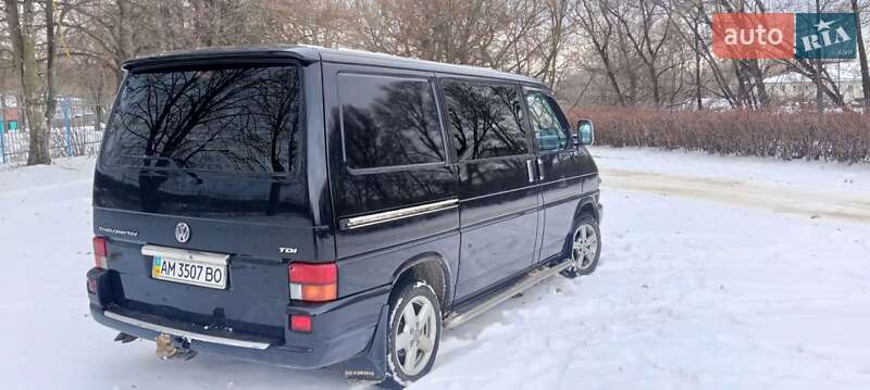 Минивэн Volkswagen Transporter 2003 в Коростышеве