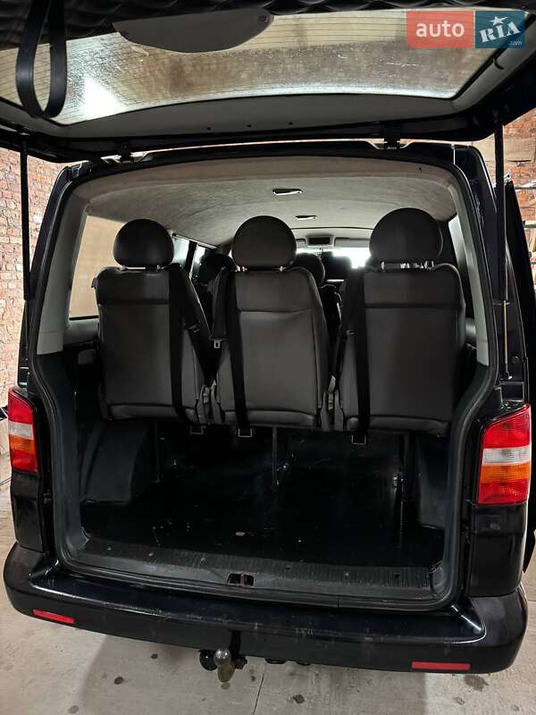 Мінівен Volkswagen Transporter 2009 в Хмельницькому