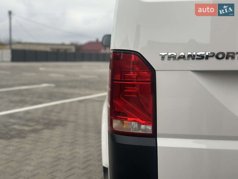 Грузовой фургон Volkswagen Transporter 2020 в Дубно