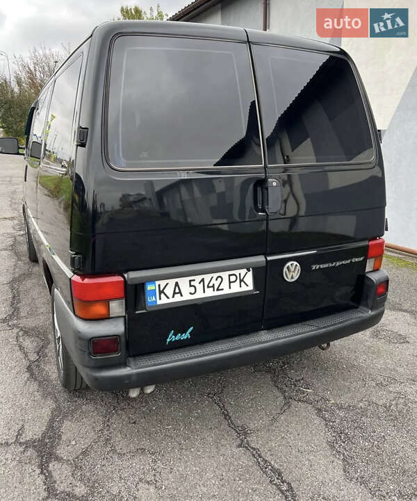 Минивэн Volkswagen Transporter 2001 в Виннице