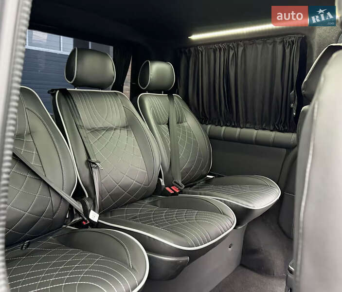 Минивэн Volkswagen Transporter 2018 в Черновцах