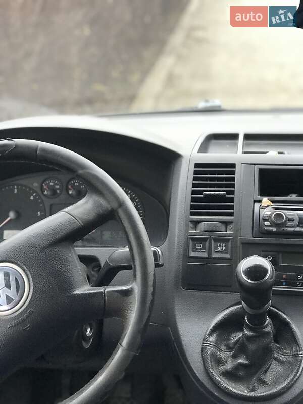 Минивэн Volkswagen Transporter 2006 в Луцке фото 7 Минивэн Volkswagen Transporter 2006 в Луцке