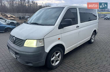Минивэн Volkswagen Transporter 2004 в Львове