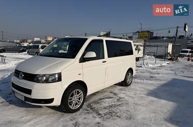 Мінівен Volkswagen Transporter 2010 в Чернівцях