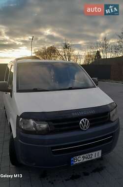 Вантажний фургон Volkswagen Transporter 2010 в Самборі