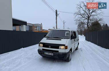 Вантажний фургон Volkswagen Transporter 1998 в Львові