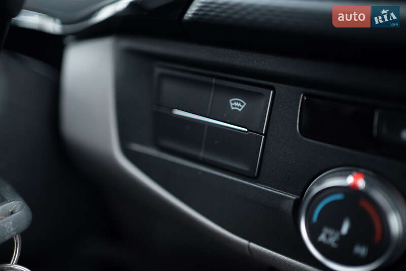 Грузовой фургон Volkswagen Transporter 2020 в Луцке