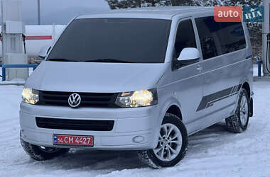Мінівен Volkswagen Transporter 2010 в Долині