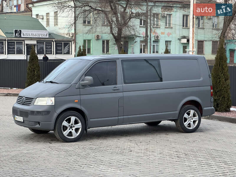 Грузопассажирский фургон Volkswagen Transporter 2006 в Одессе