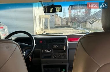 Мікроавтобус Volkswagen Transporter 2003 в Рені