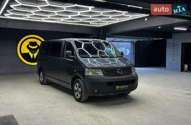 Мінівен Volkswagen Transporter 2006 в Чернівцях