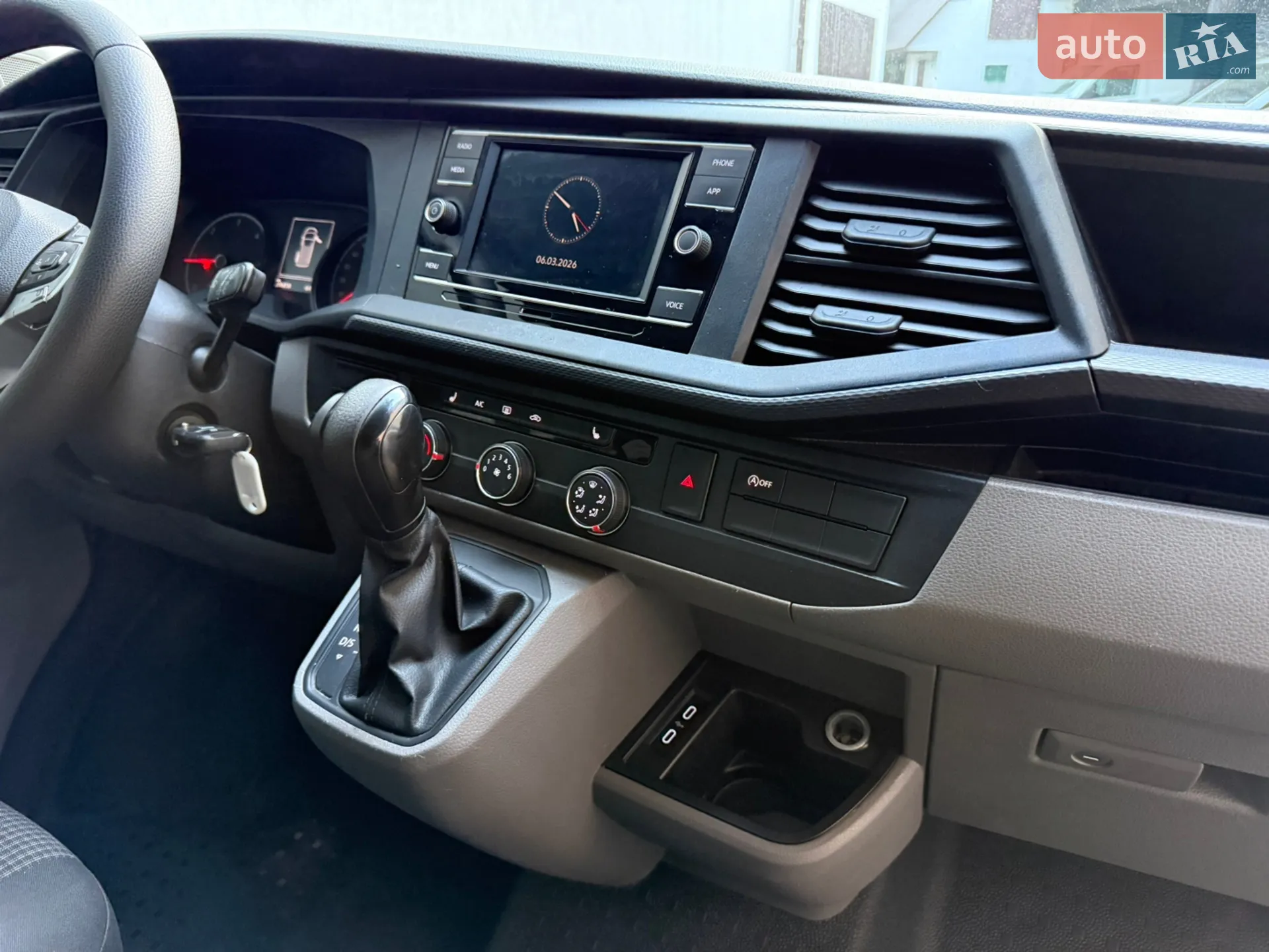 2019 Volkswagen Transporter - мініатюра 23