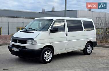 Минивэн Volkswagen Transporter 2000 в Луцке