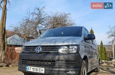 Минивэн Volkswagen Transporter 2016 в Долине